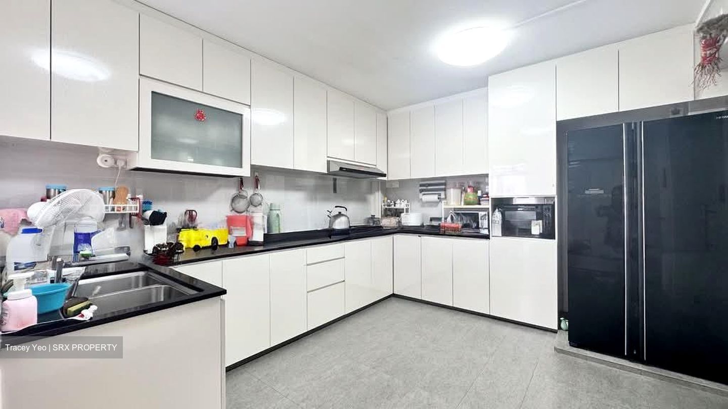 Blk 384 Tampines Street 32 (Tampines), HDB 5 Rooms #547246721